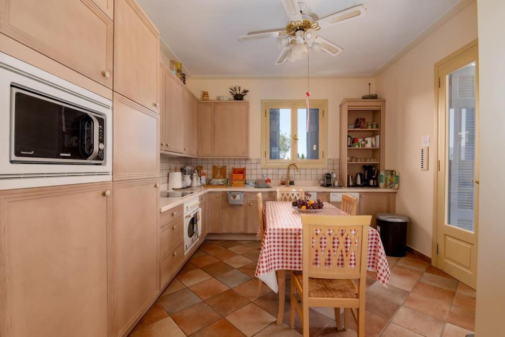 Villa Elmar Aegina Luaran gambar